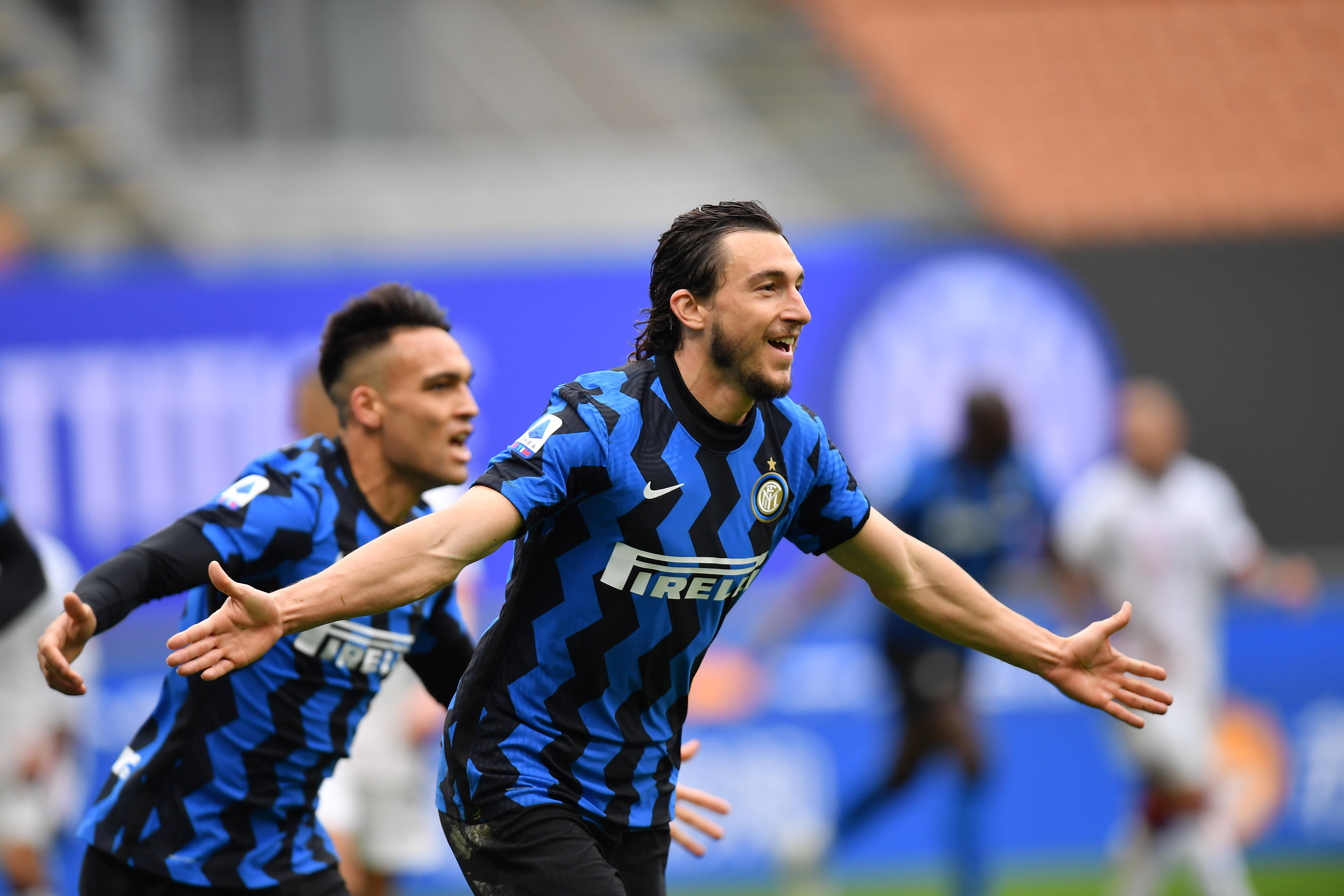 本轮欧冠最佳阵容：诺伊尔、福登、奥斯梅恩、梅里诺在列（欧冠本轮最佳阵容出炉：诺伊尔、福登、奥斯梅恩、梅里诺入选）