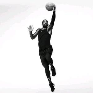 张琳艳身穿阿根廷2026世界杯球衣：期待在美加墨见到梅西（张琳艳穿阿根廷2026世界杯战袍：盼在美加墨与梅西相遇）