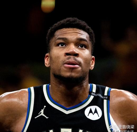 整活，布拉格斯拉维亚把梅西回诺坎普的背景P成自家主场（布拉格斯拉维亚玩梗：把梅西回诺坎普的背景PS成自家主场）