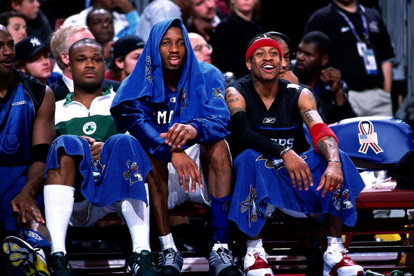 曼联对阵西汉姆联：阿莫林的换人争议与球队表现分析（曼联对西汉姆：阿莫林换人风波及球队表现解读）