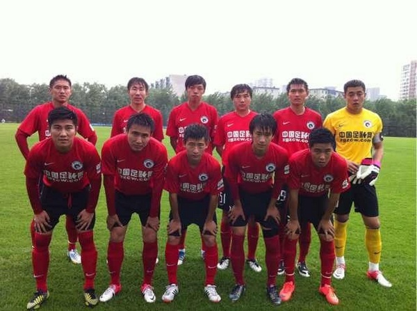 世体：埃里克-加西亚拒绝了巴黎的合同报价，选择留在巴萨（世体：埃里克-加西亚拒签巴黎报价，决定留守巴萨）