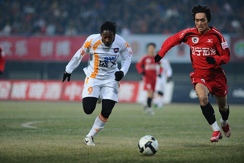 克拉克森替补得分达到8283分，超越吉诺比利升至历史第九（克拉克森替补得分达8283分，超越吉诺比利升至历史第九位）