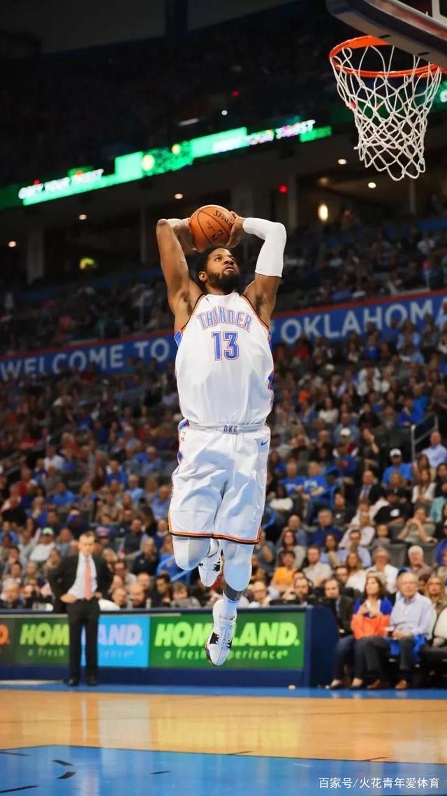 科斯塔库塔：库普梅纳斯踢后卫失误太多，位置提前有利于进攻（科斯塔库塔：库普梅纳斯打后卫失误频繁，前移更能激活进攻）