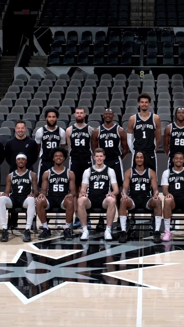 海登海姆2-1逆转弗赖堡，席默尔、迈因卡破门（海登海姆2比1逆转弗赖堡：席默尔、迈因卡相继建功）