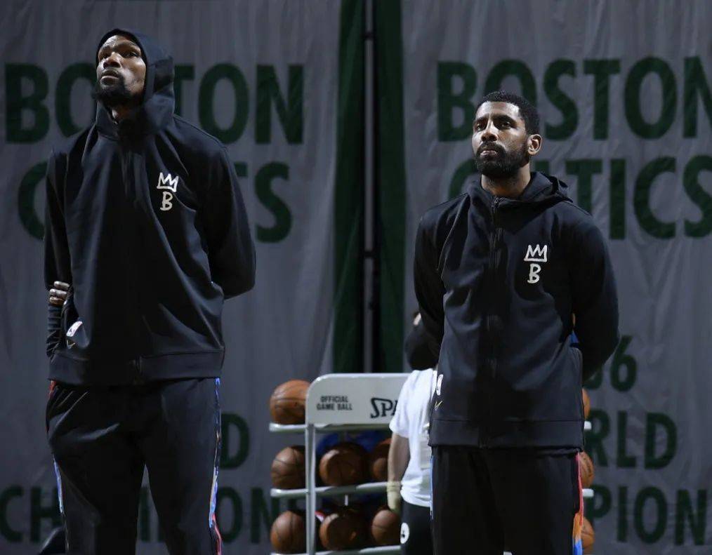 博主：大连英博管理层赴法国考察，或将与欧塞尔外援达成合作（博主曝大连英博高层赴法考察，或与欧塞尔外援合作在望）