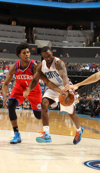 安切洛蒂：皇马到目前为止成绩出色，还能怎么要求阿隆索呢？（安切洛蒂：皇马至今表现优异，对阿隆索还能有何苛求？）