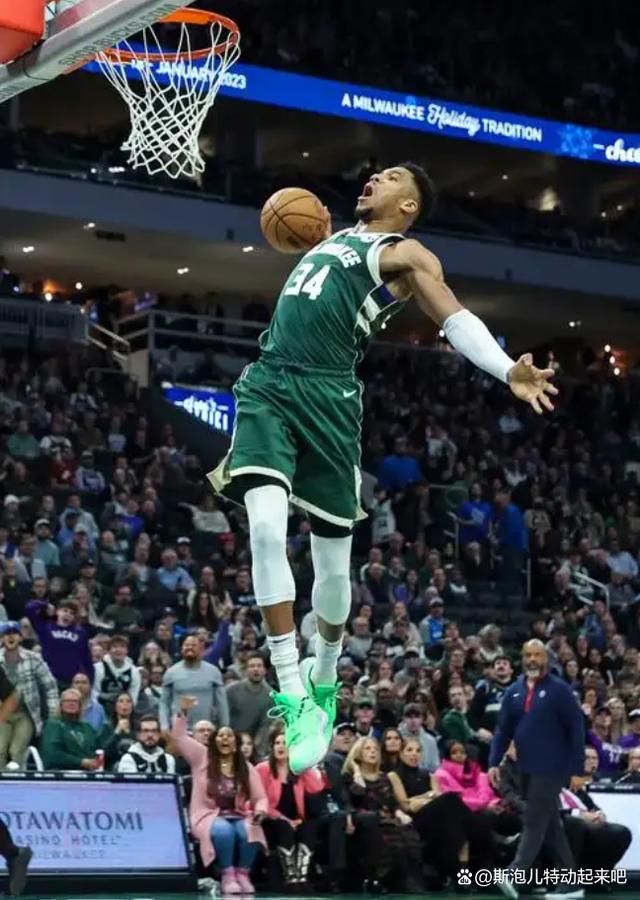 半场战报：国米1-1维罗纳，泽林斯基破门，焦瓦内追平比分（半场速递：国米1-1维罗纳，泽林斯基先破门，焦瓦内扳平）