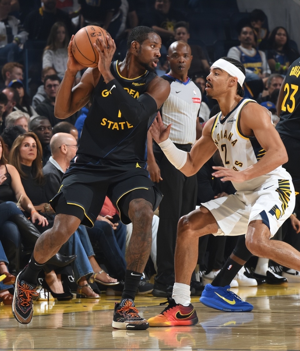 欧冠：巴黎2-1战胜曼联（欧冠战报：巴黎2比1力克曼联）